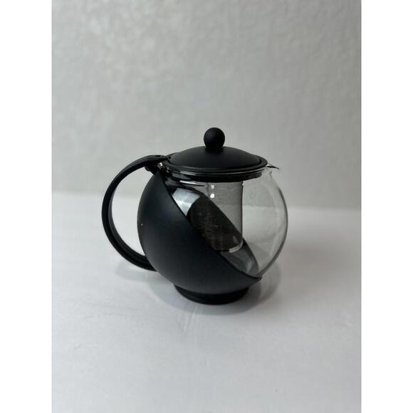 Norpro Other - Norpo Eclipse 25 oz. Tempered Glass Tea Pot Infuser with Stainless Steel Basket